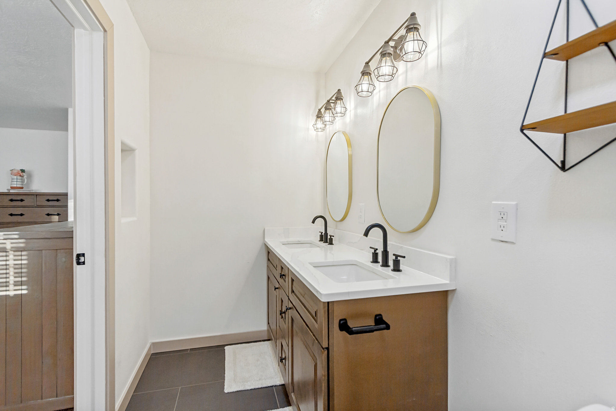 FAIRVIEW RANCHOS - Residential