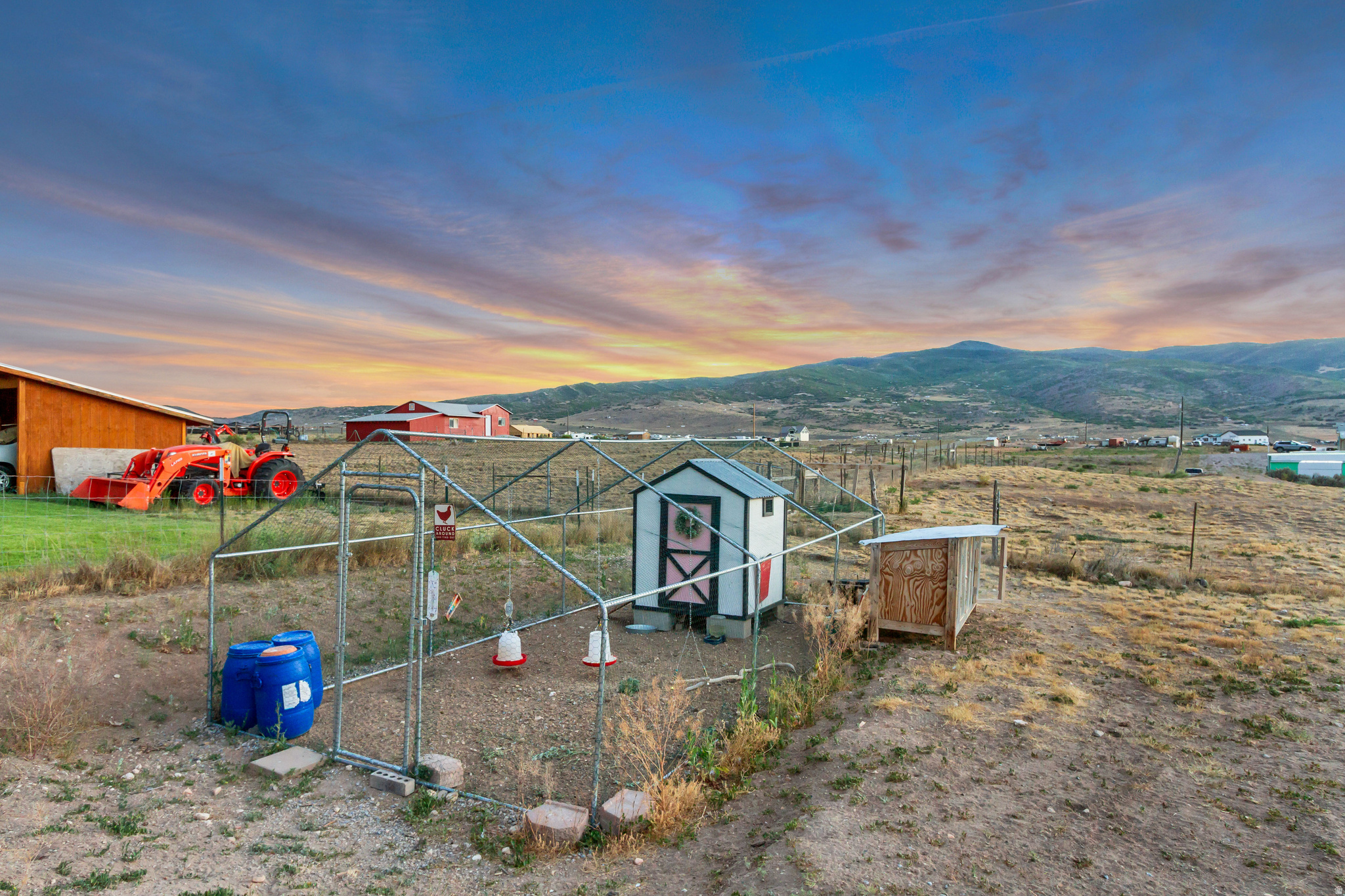FAIRVIEW RANCHOS - Residential