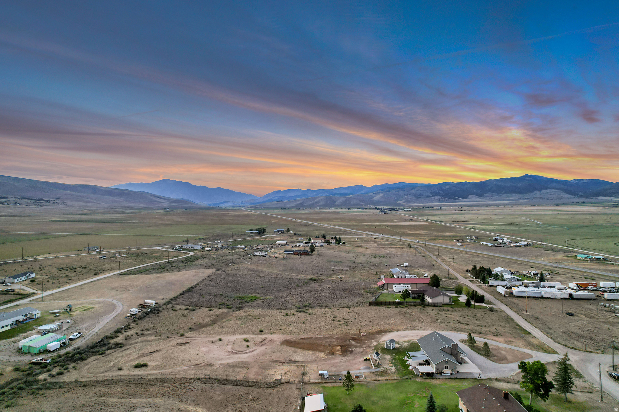 FAIRVIEW RANCHOS - Residential
