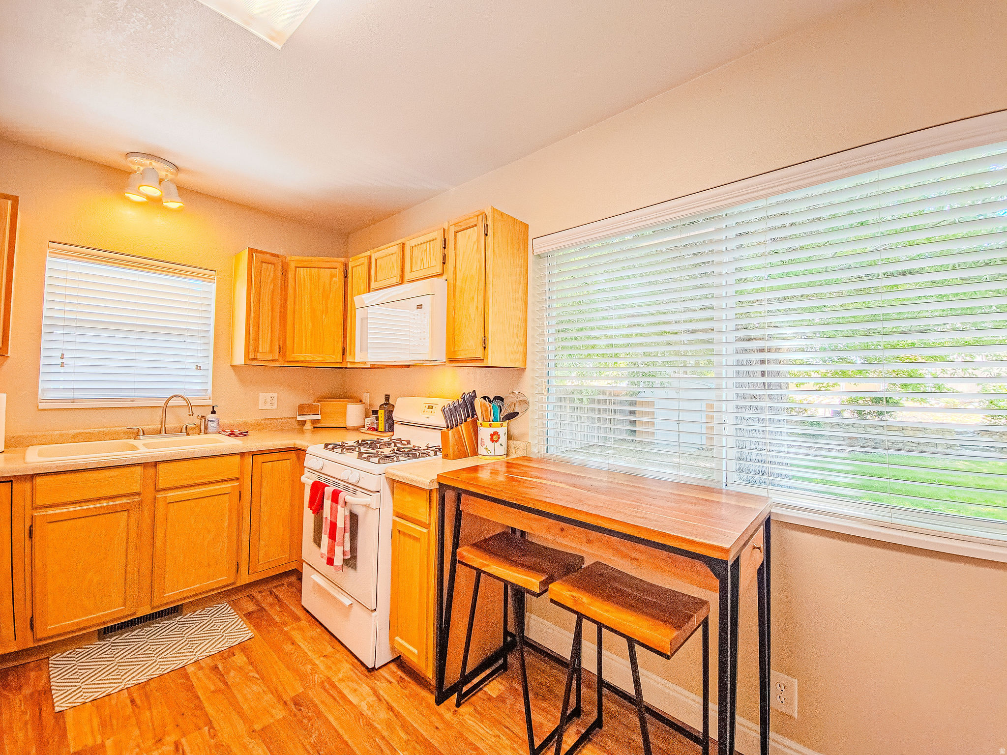 PARKDALE TWN - Residential