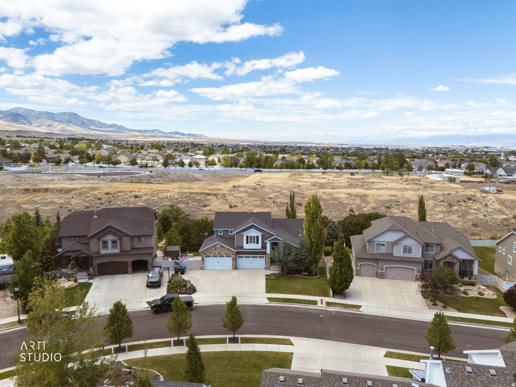 THE OAKS OF HERRIMAN - Residential