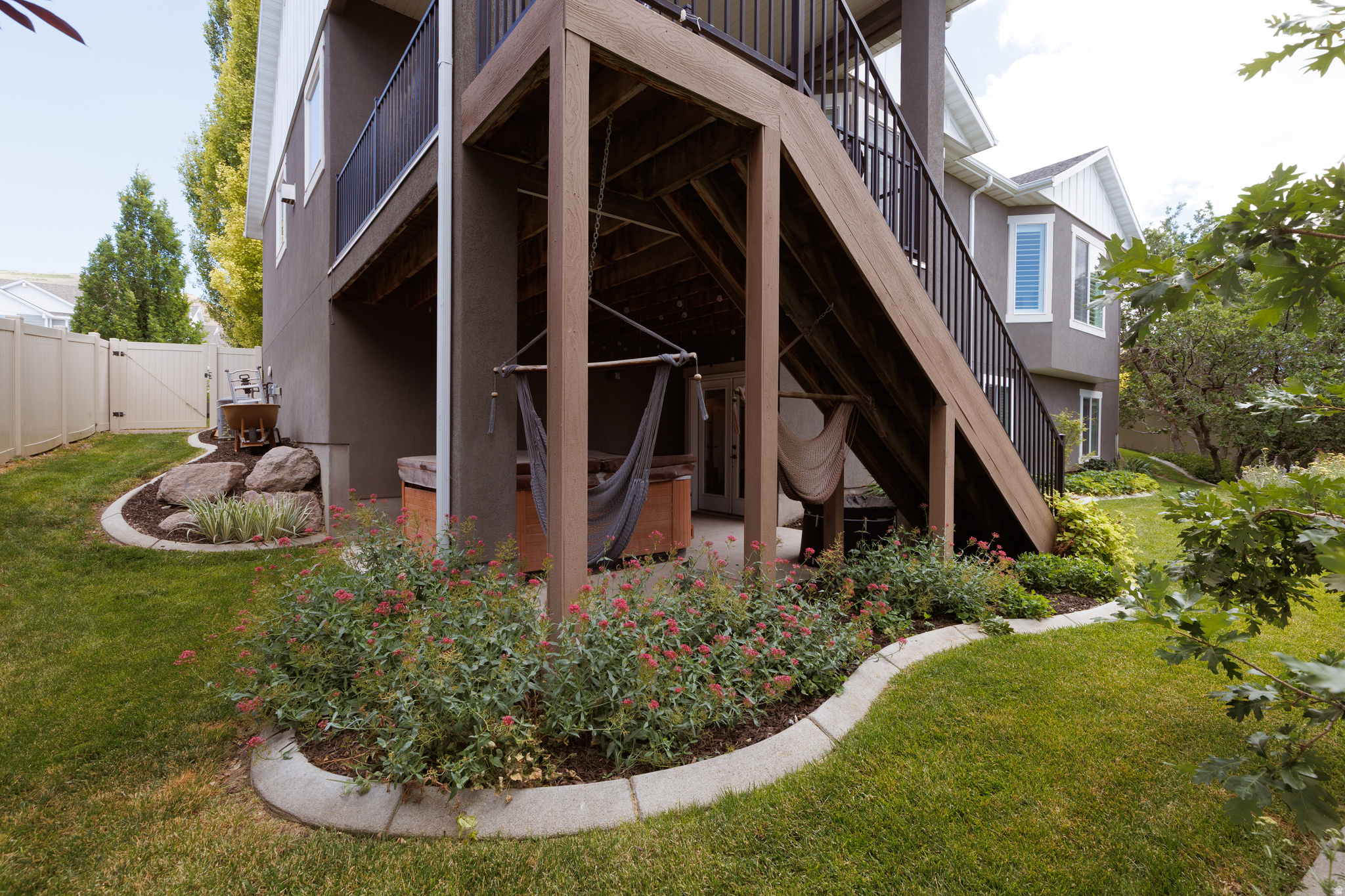 THE OAKS OF HERRIMAN - Residential