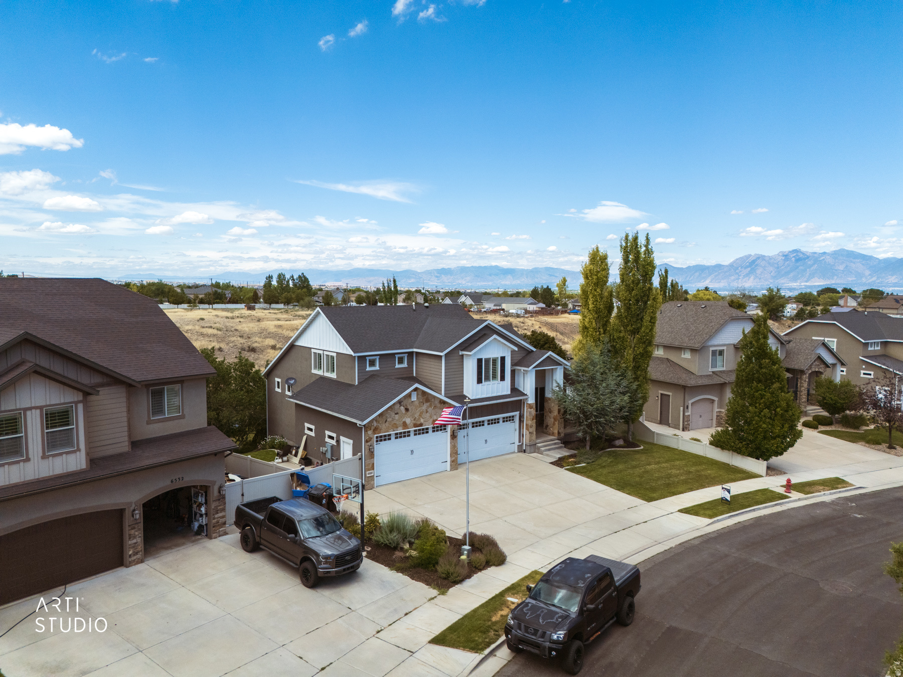 THE OAKS OF HERRIMAN - Residential