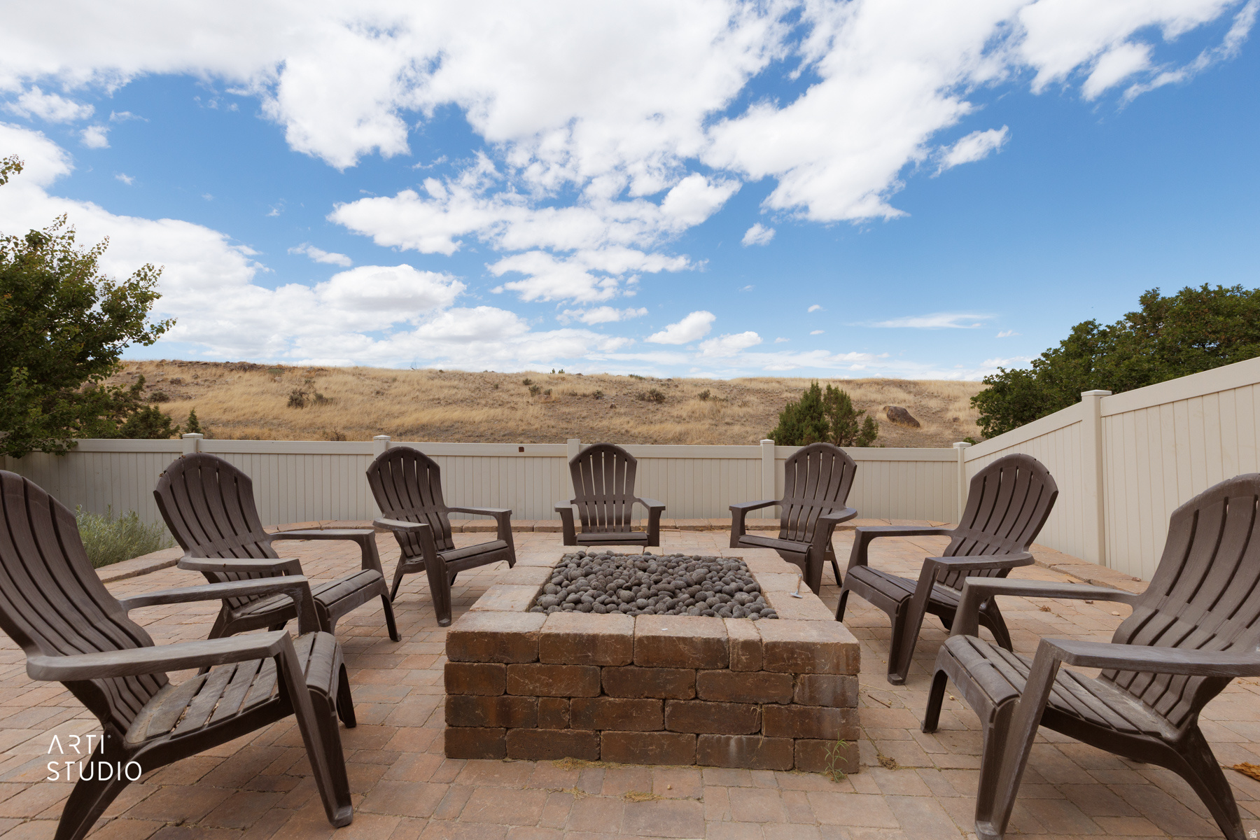 THE OAKS OF HERRIMAN - Residential
