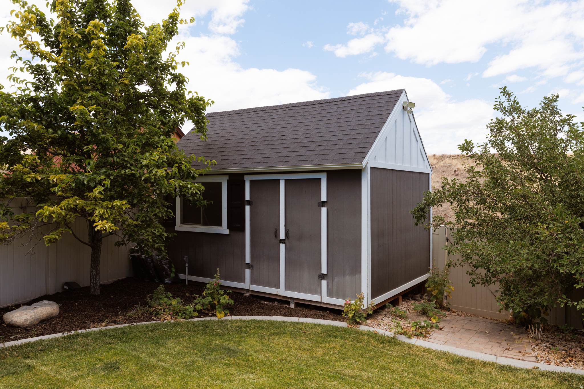 THE OAKS OF HERRIMAN - Residential