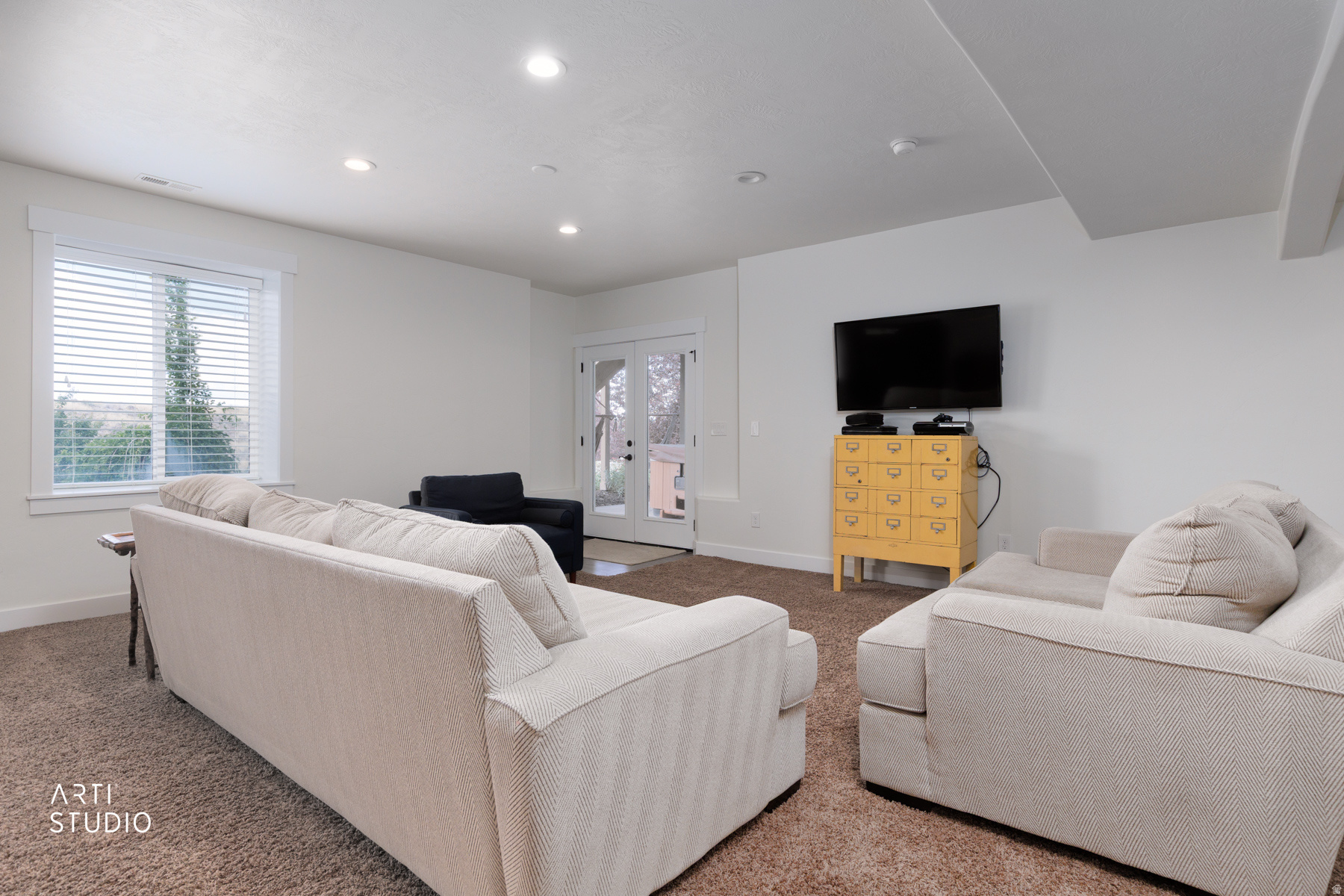 THE OAKS OF HERRIMAN - Residential