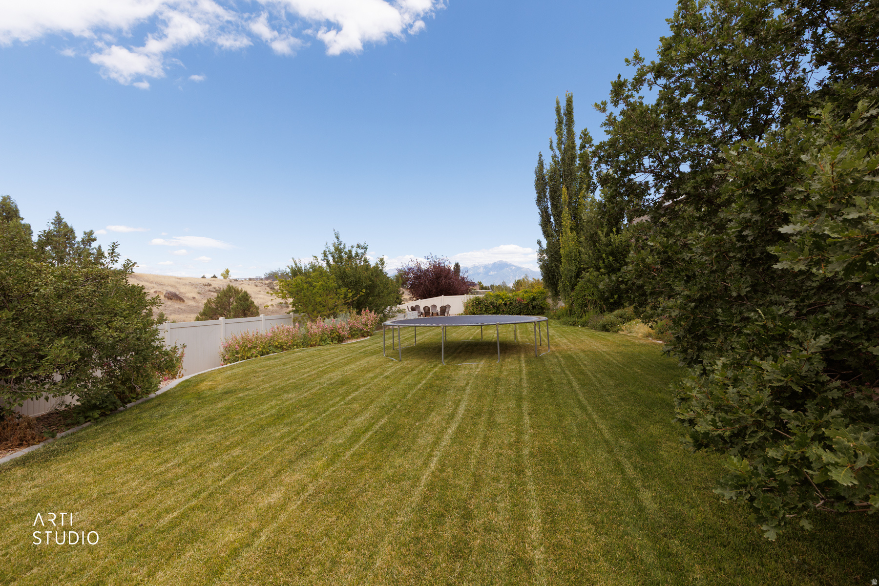 THE OAKS OF HERRIMAN - Residential