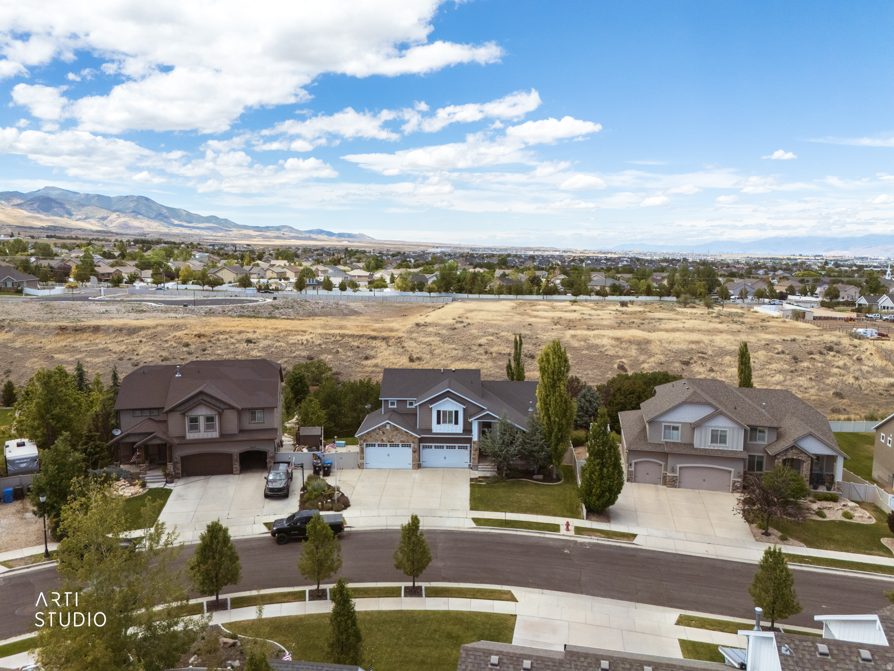 THE OAKS OF HERRIMAN - Residential