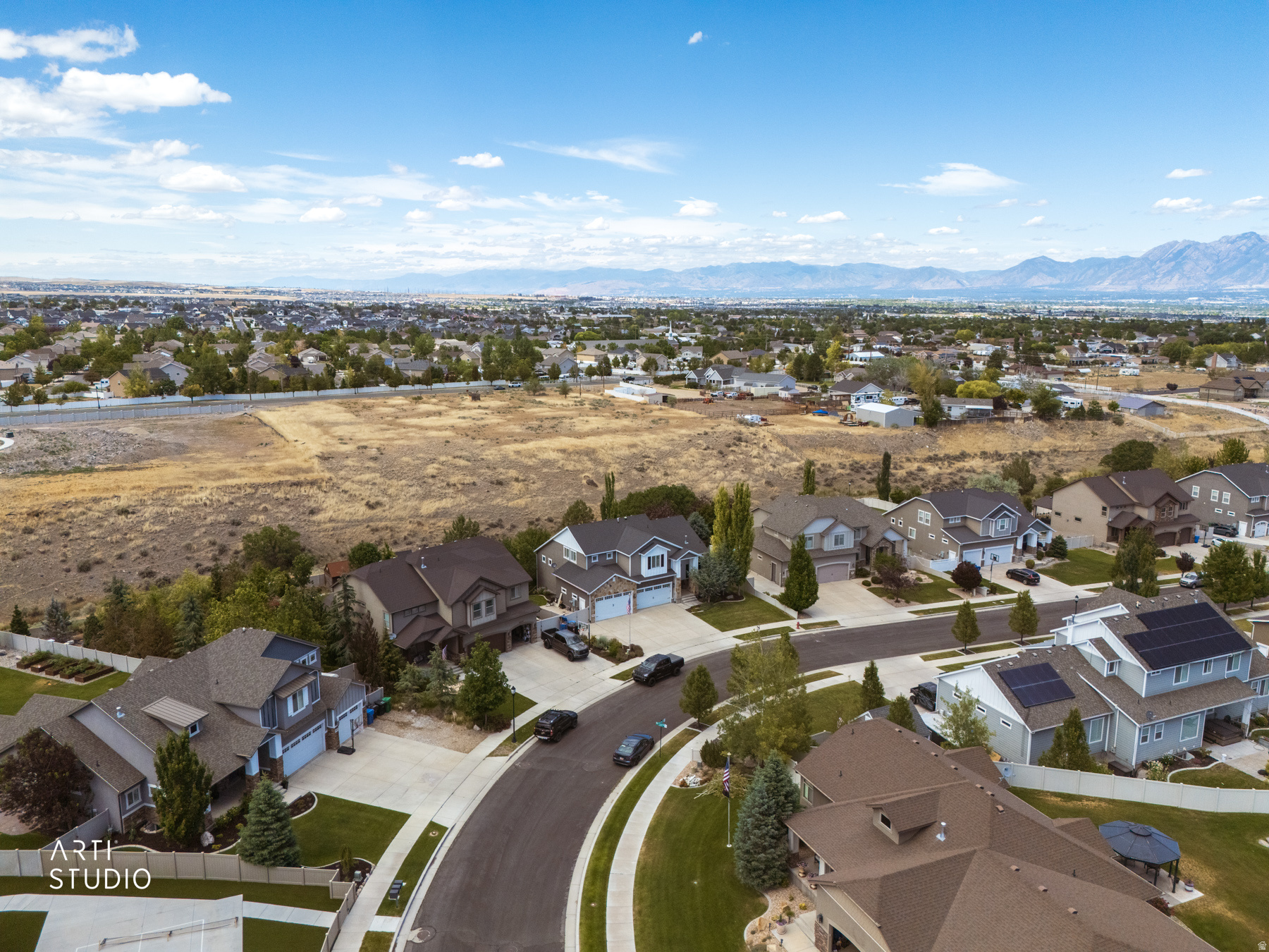 THE OAKS OF HERRIMAN - Residential
