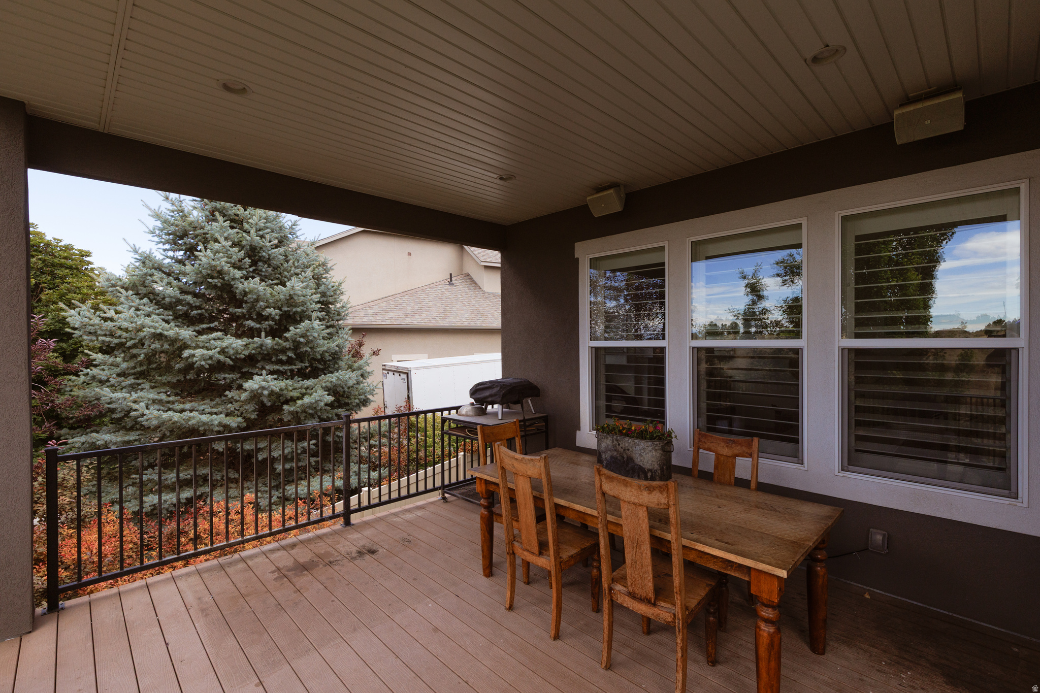 THE OAKS OF HERRIMAN - Residential