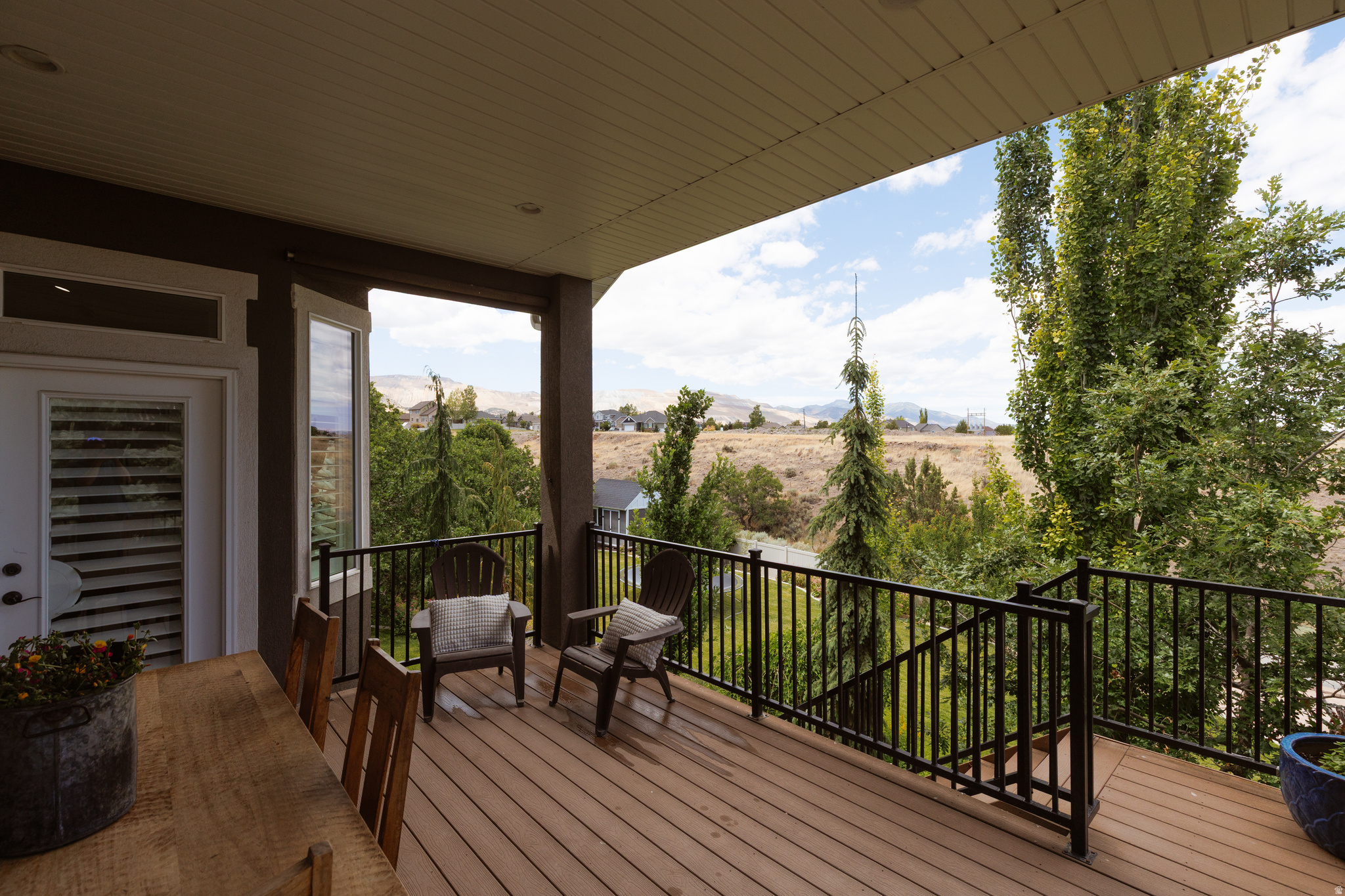 THE OAKS OF HERRIMAN - Residential