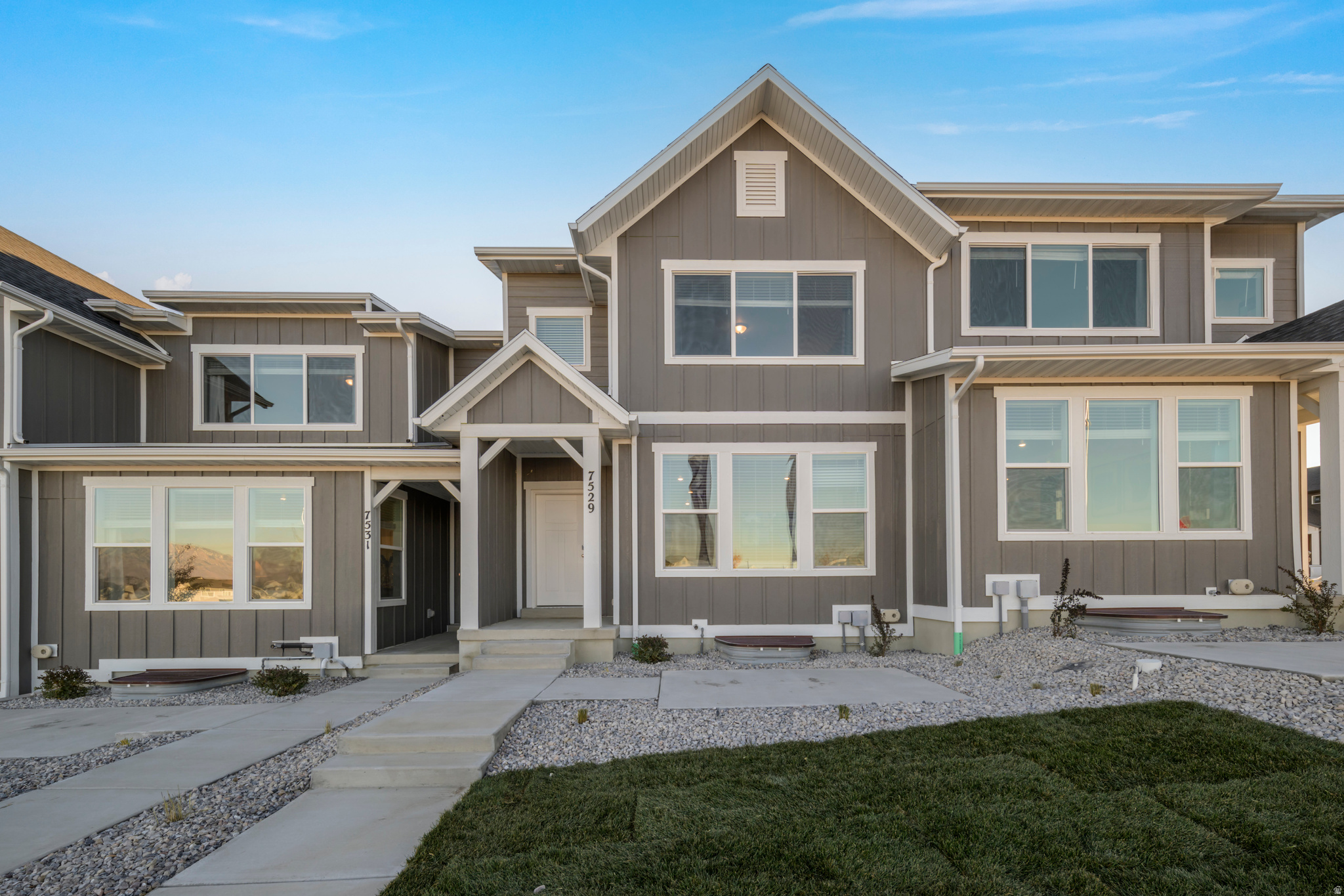 SIENNA HILLS - Residential