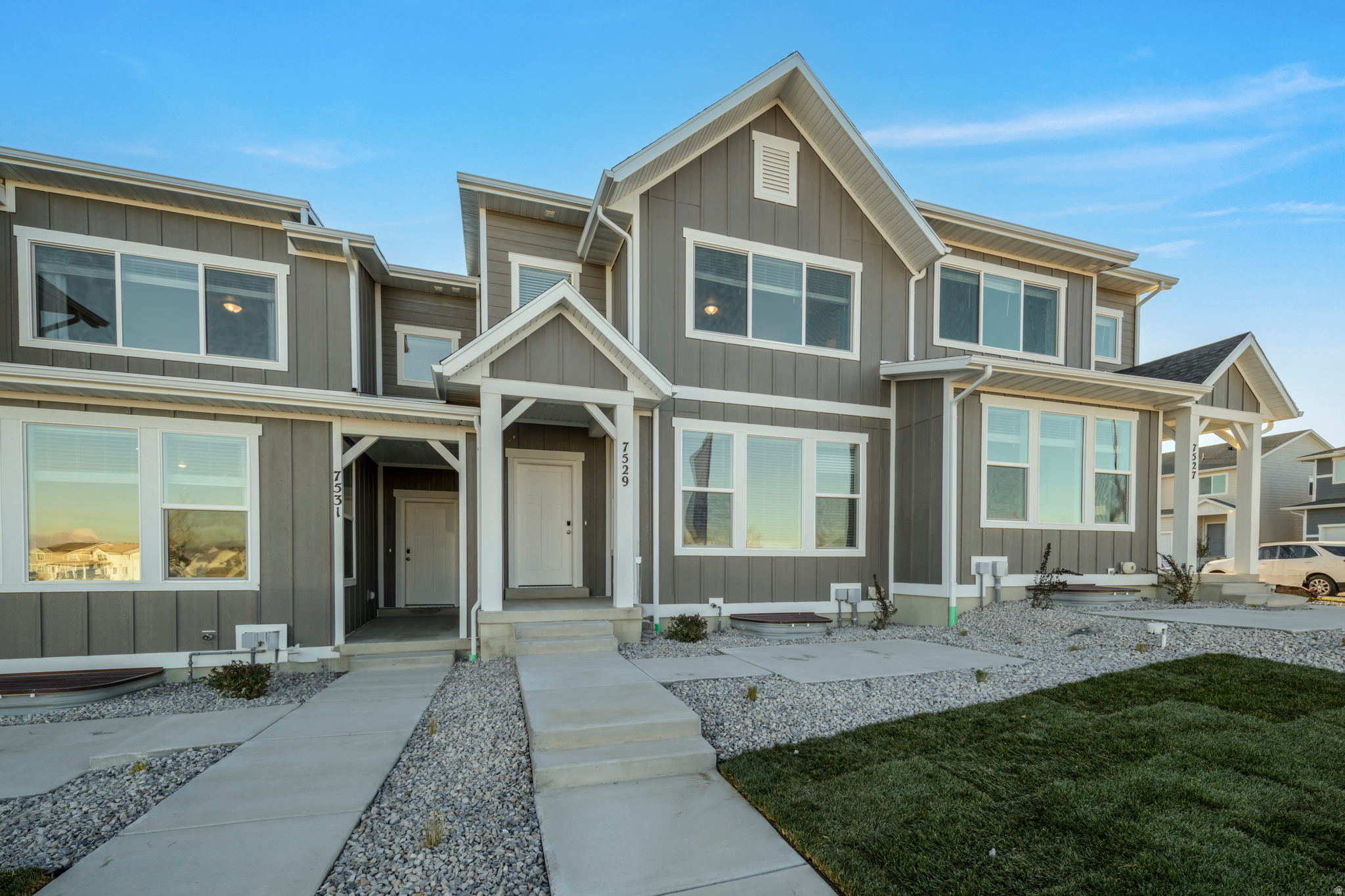 SIENNA HILLS - Residential