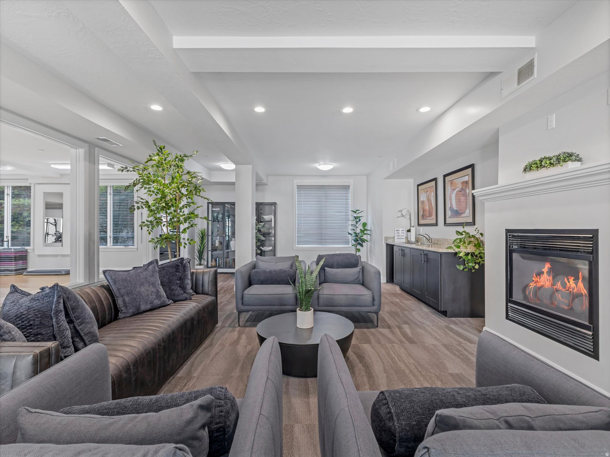 ONE AND NINE - Residential