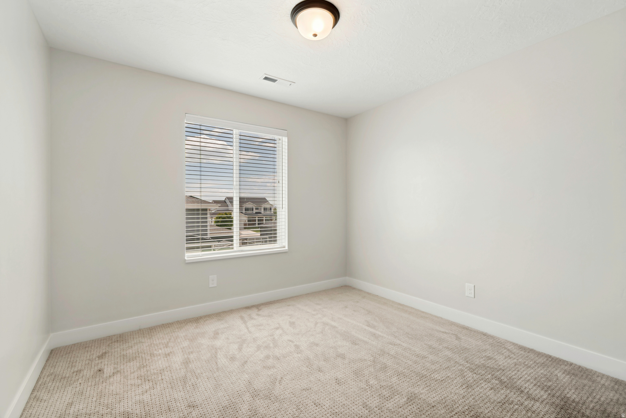 TIMP HOLLOW - Residential