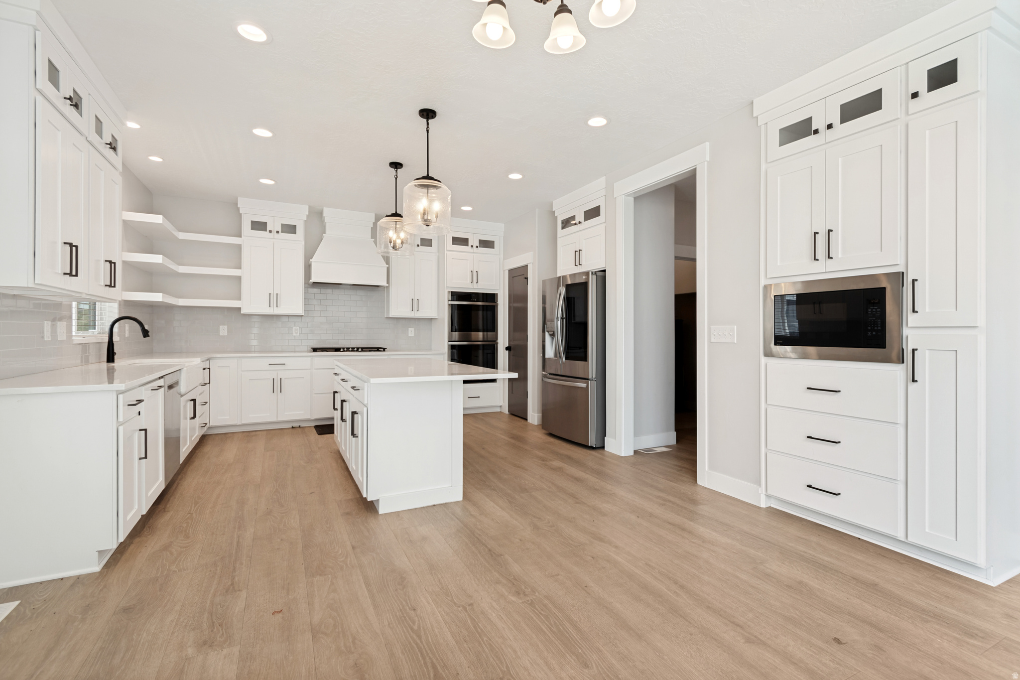 TIMP HOLLOW - Residential