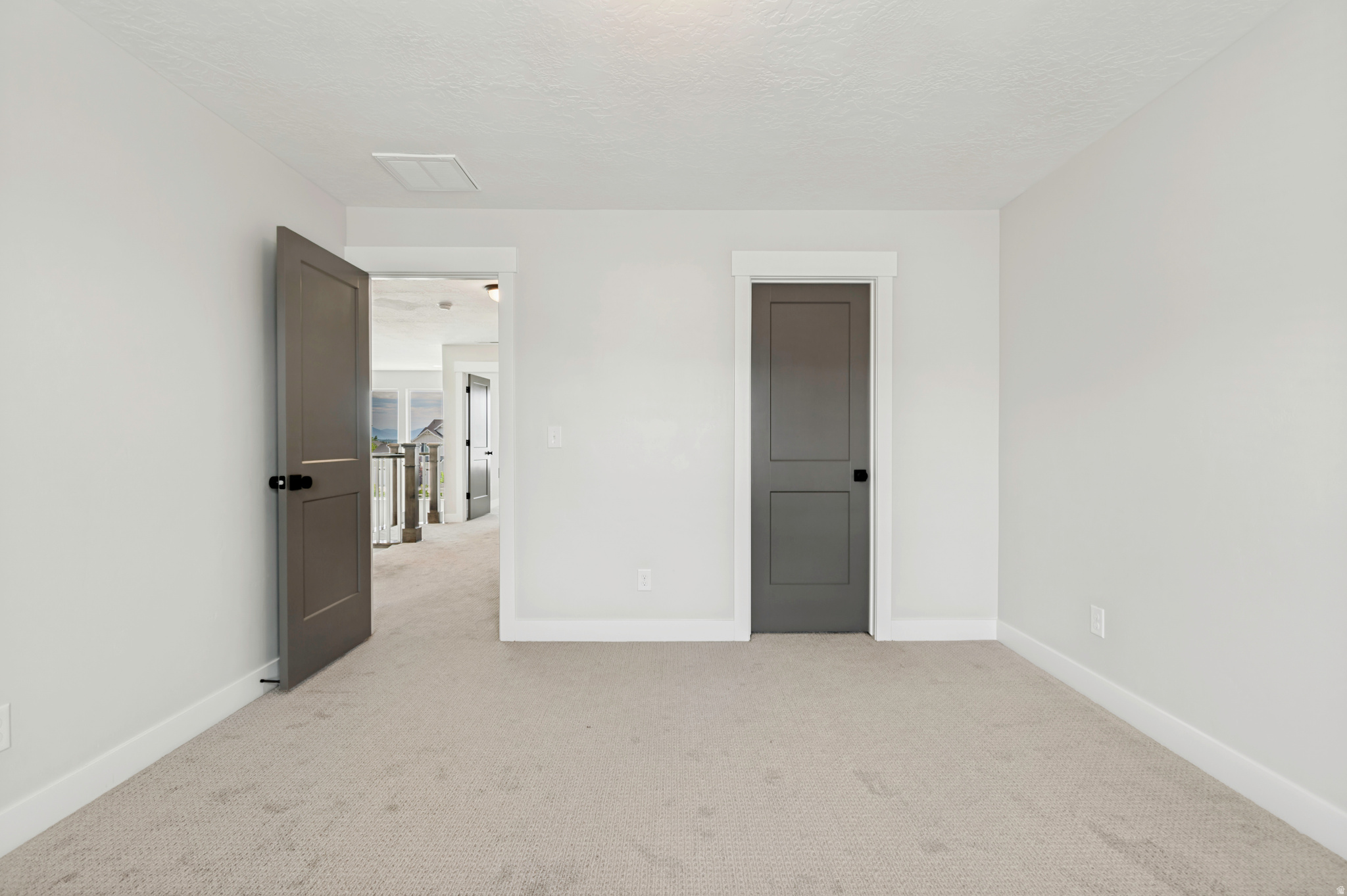 TIMP HOLLOW - Residential