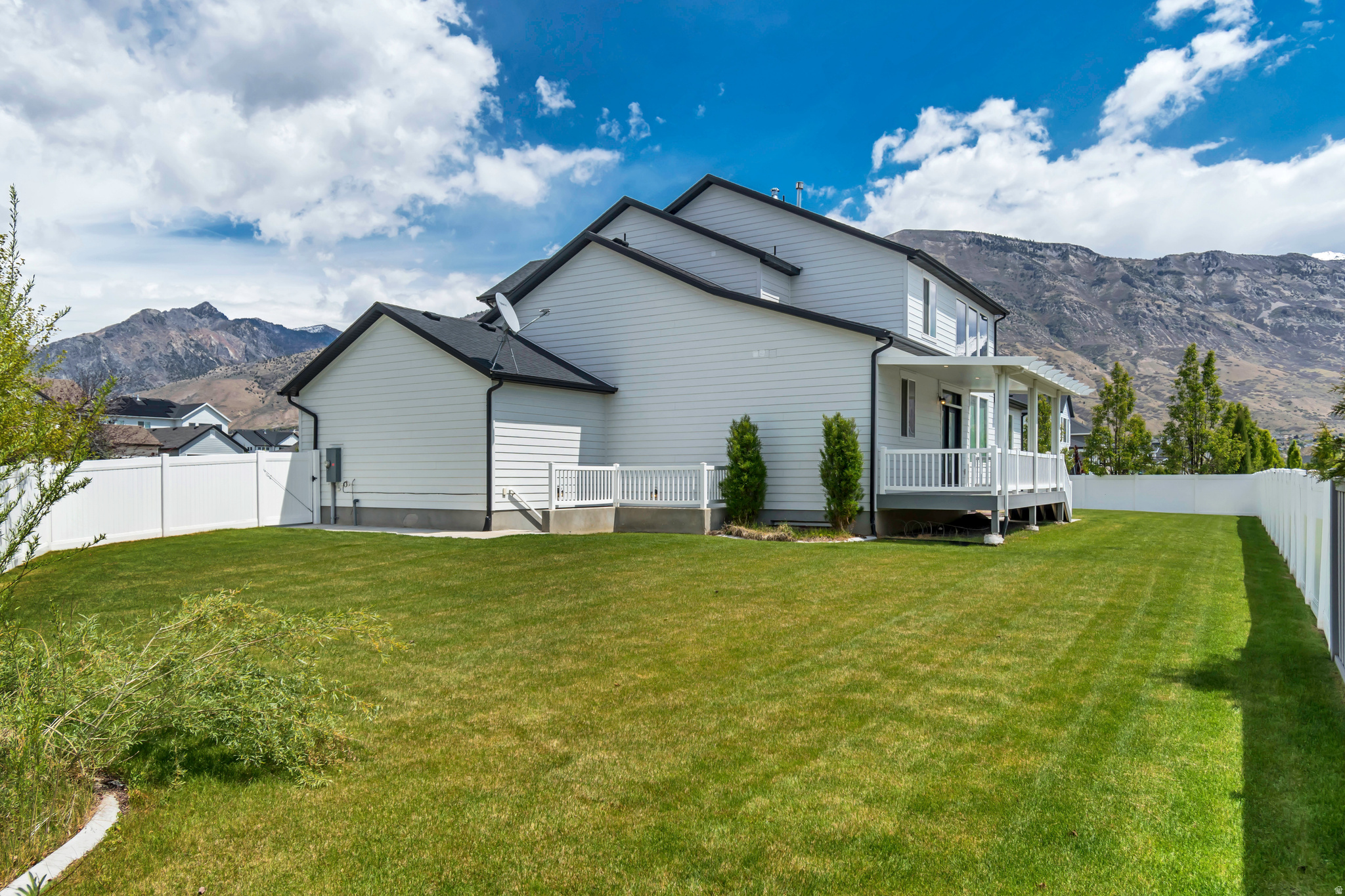 TIMP HOLLOW - Residential
