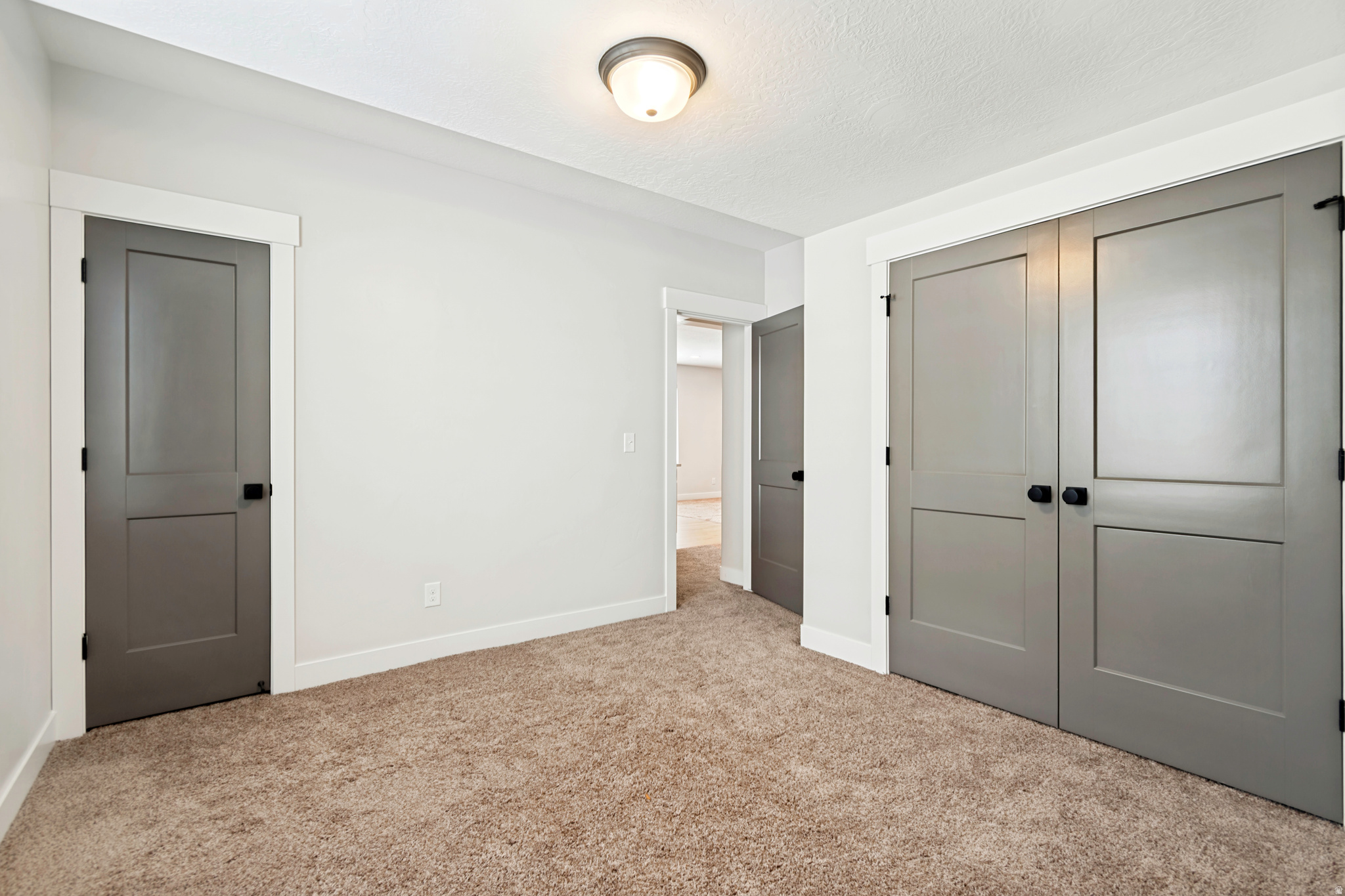 TIMP HOLLOW - Residential
