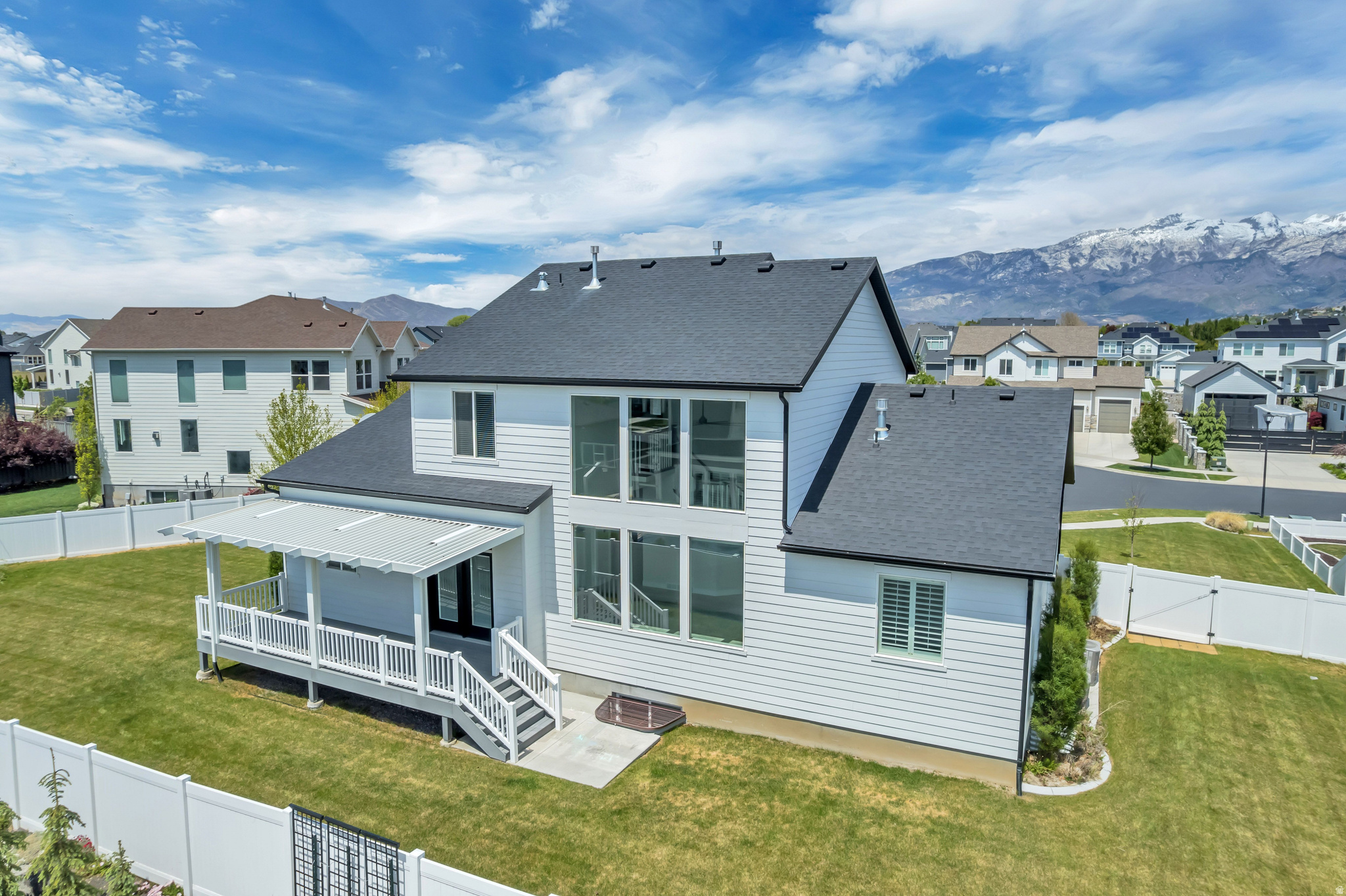TIMP HOLLOW - Residential