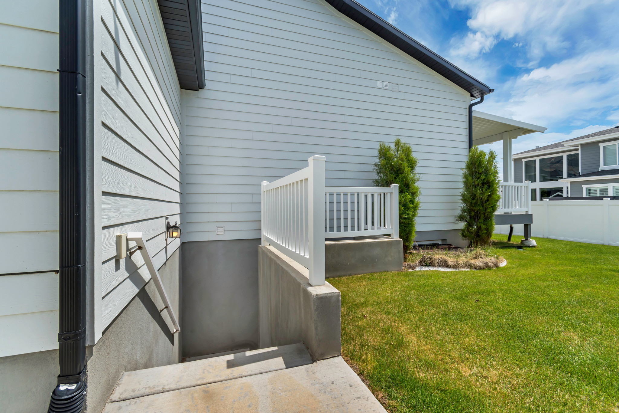 TIMP HOLLOW - Residential