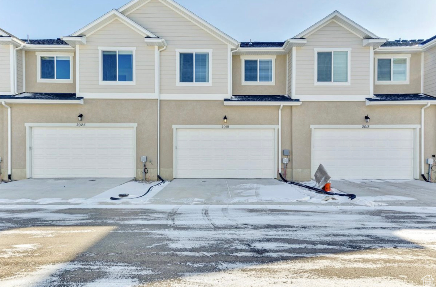 WILLOW POINT - Residential
