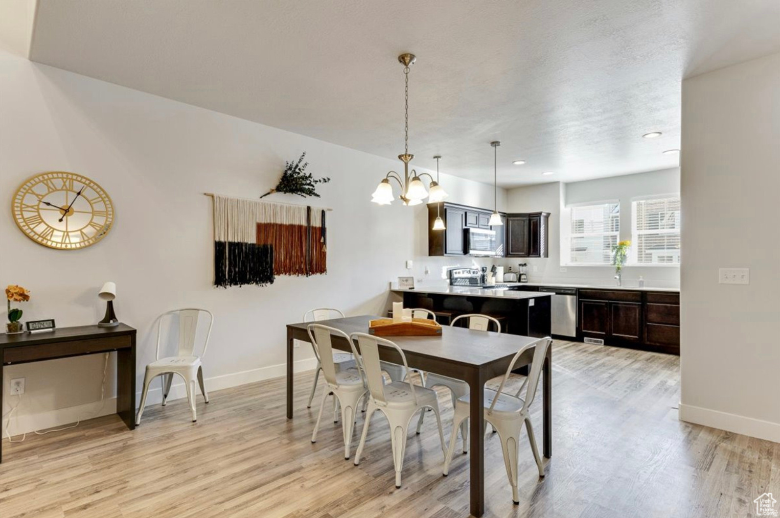 WILLOW POINT - Residential