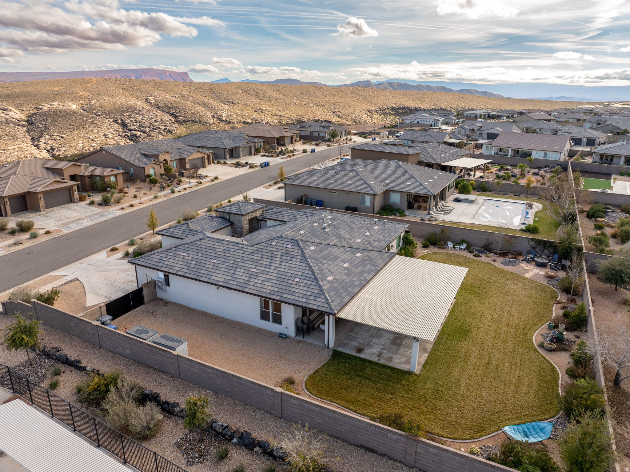 VIEWS AT CORAL CANYON PH 1 - Residential