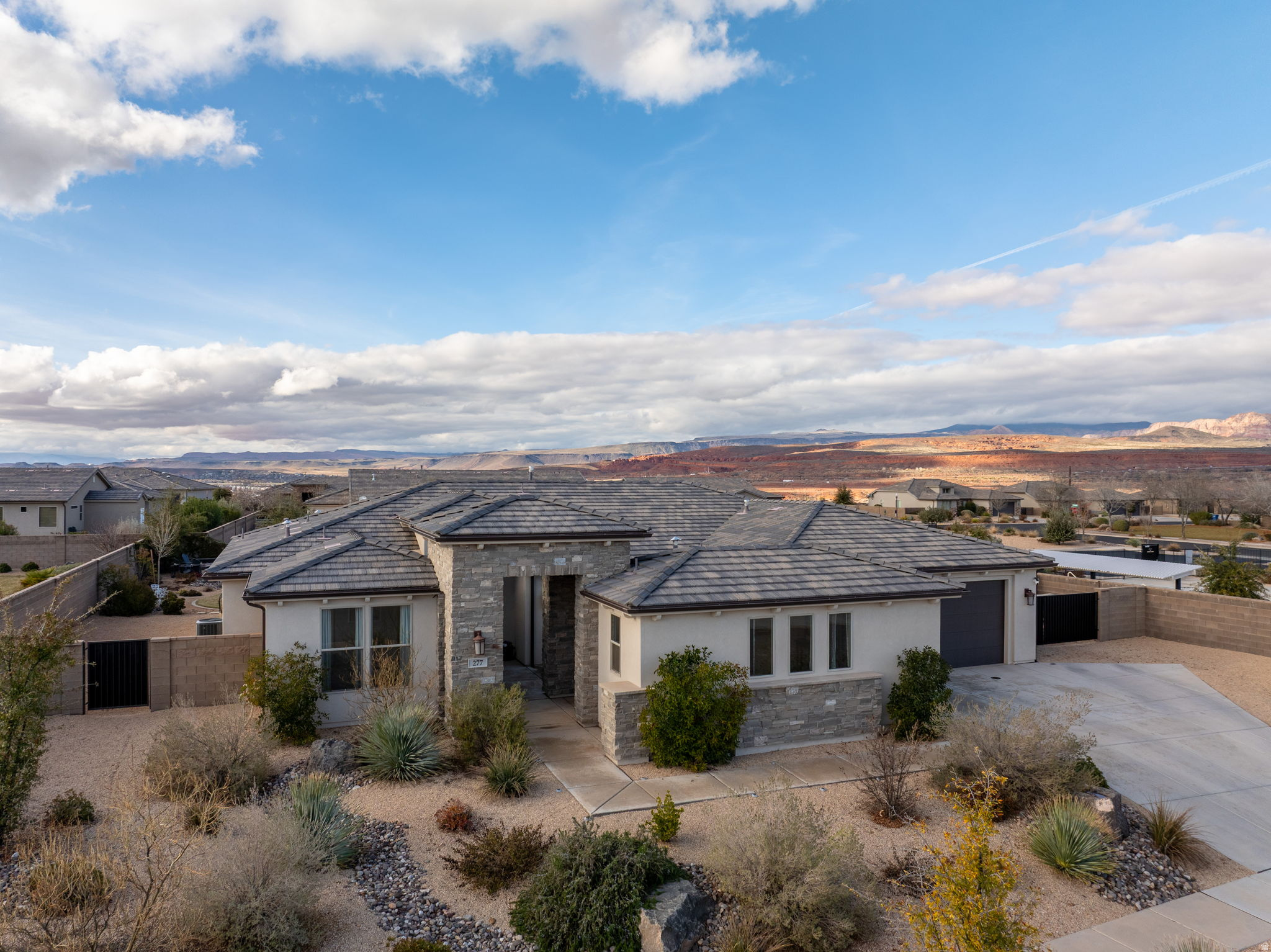 VIEWS AT CORAL CANYON PH 1 - Residential