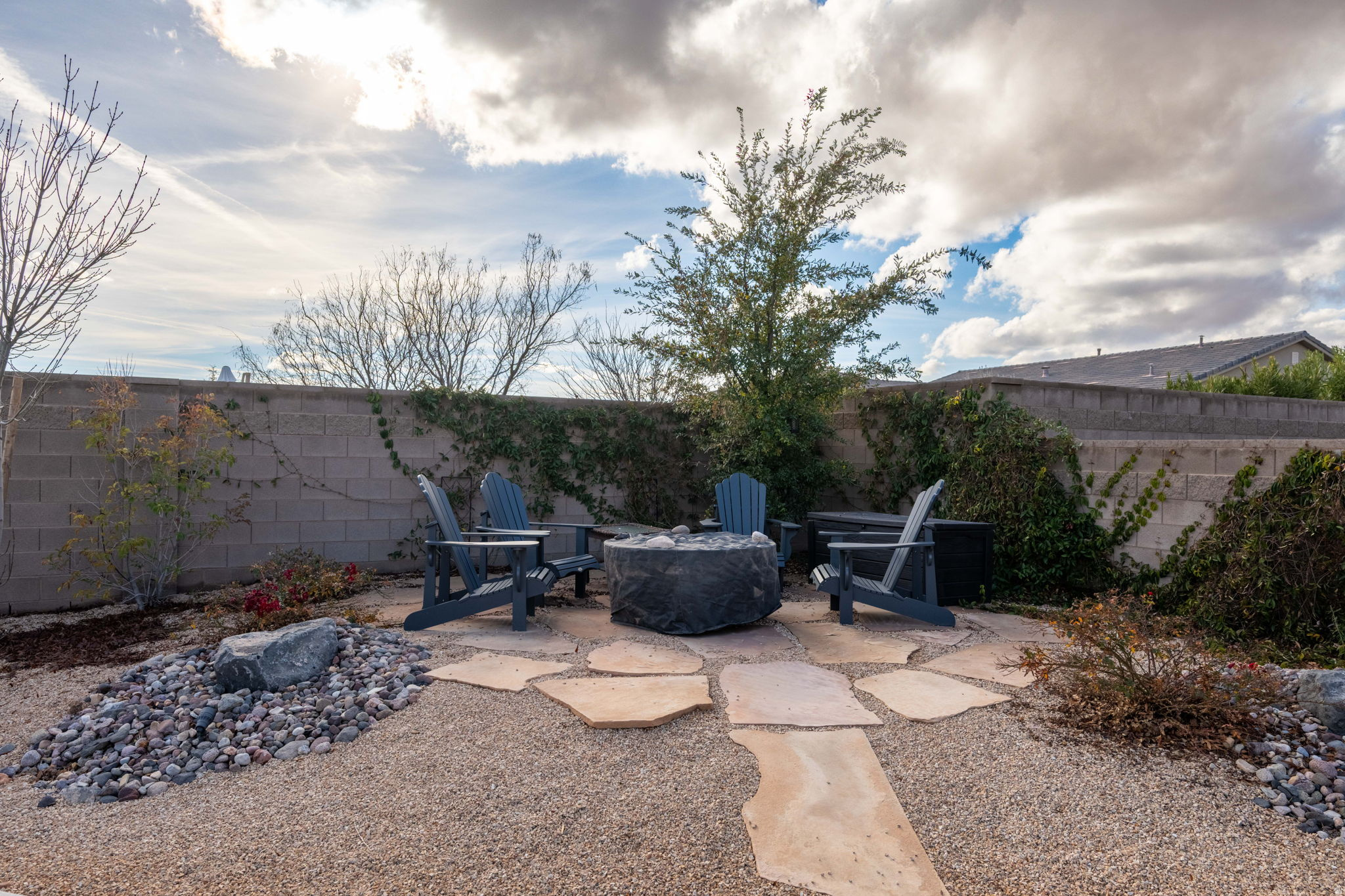 VIEWS AT CORAL CANYON PH 1 - Residential