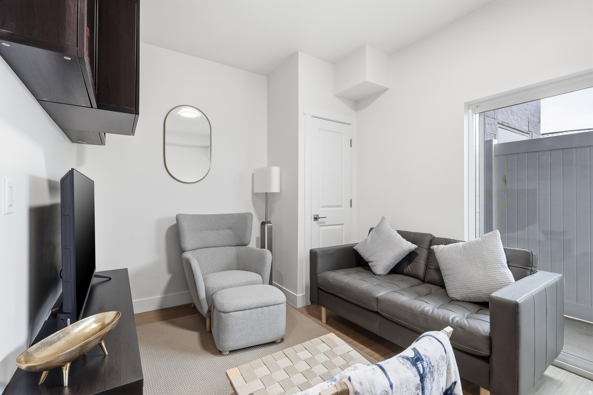 FALCON RIDGE CONDOMINIUMS - Residential