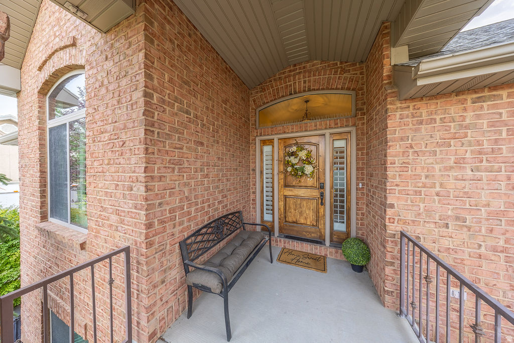 CANTERBURY CROSSING - Residential