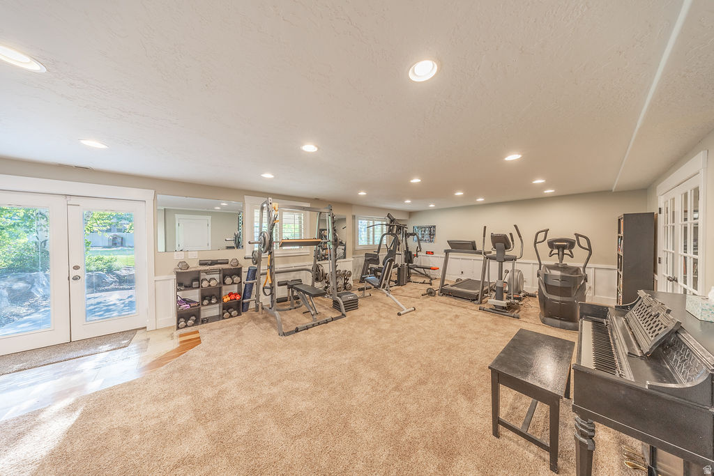 CANTERBURY CROSSING - Residential