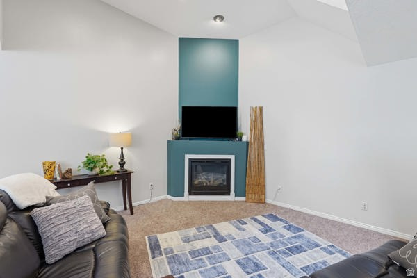 OLD MILL COURT - Residential