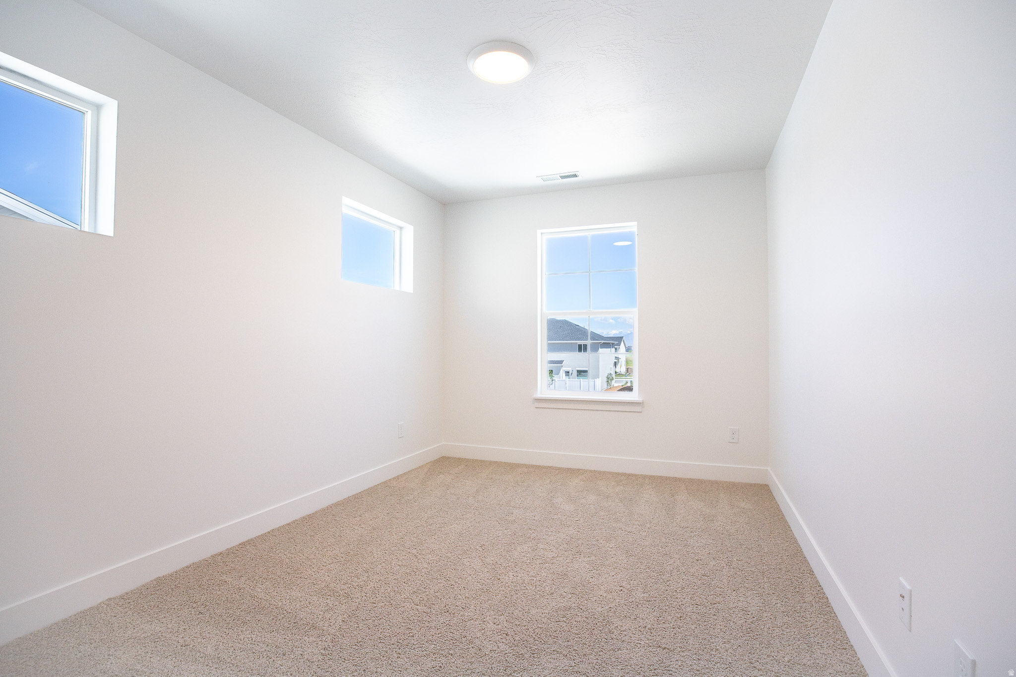 SALEM FIELDS - Residential