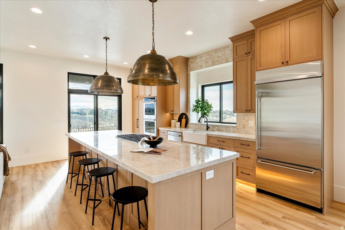 CENTER POINTE TOWNHOMES - Residential