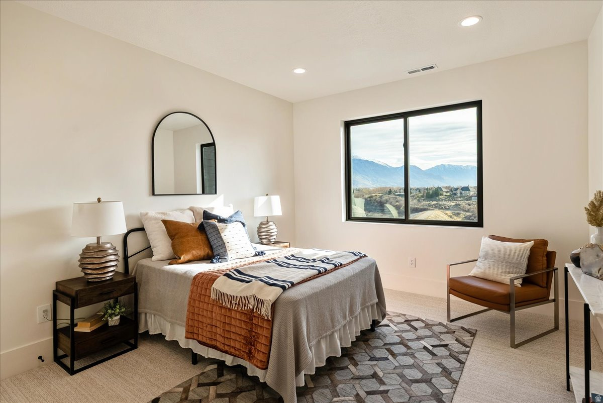 CENTER POINTE TOWNHOMES - Residential