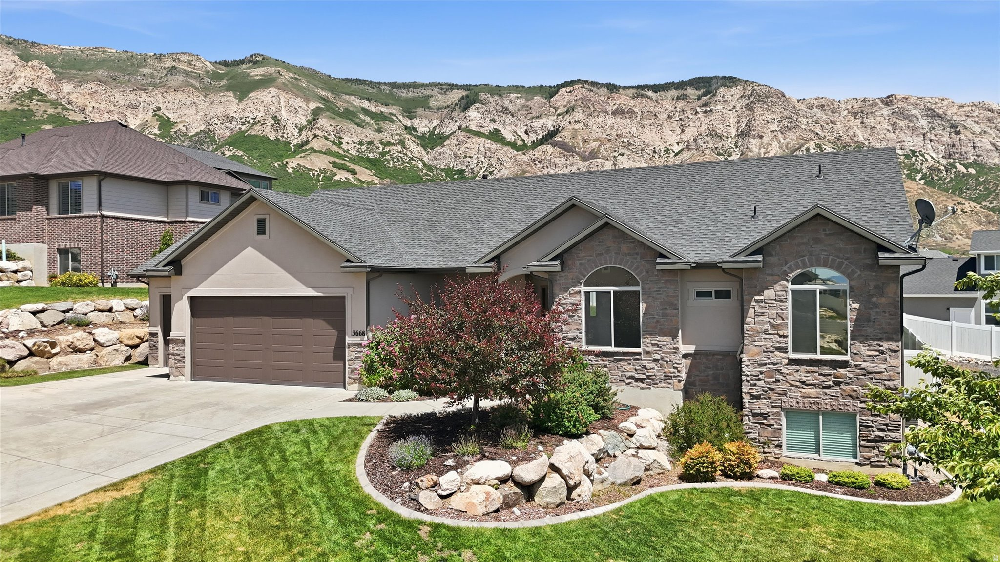 CACTUS RIDGE - Residential