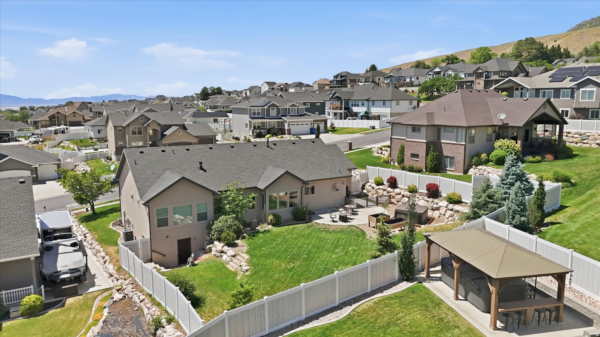CACTUS RIDGE - Residential