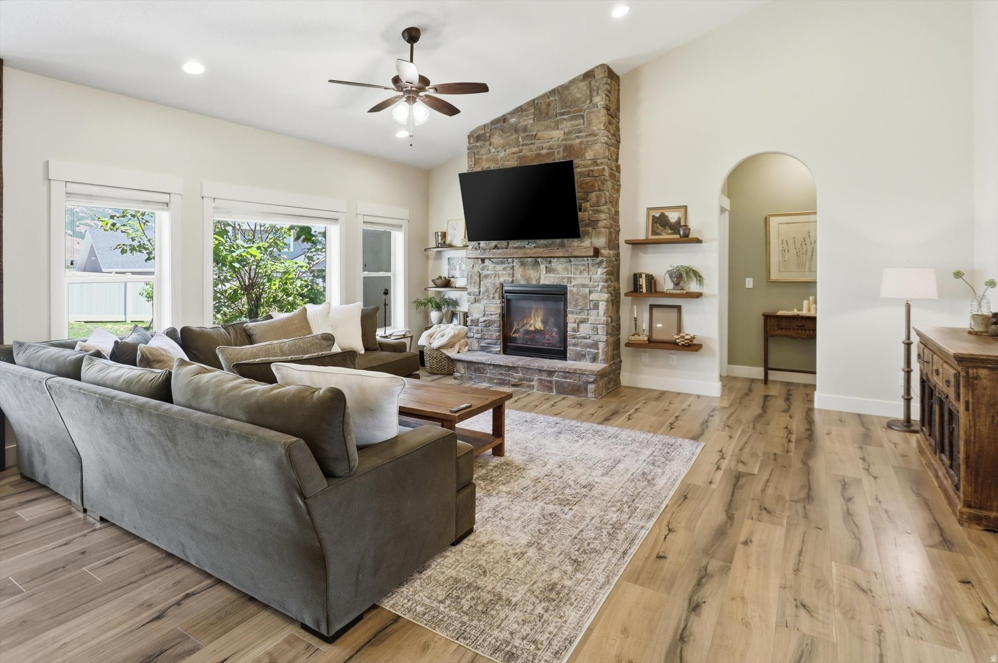 CACTUS RIDGE - Residential