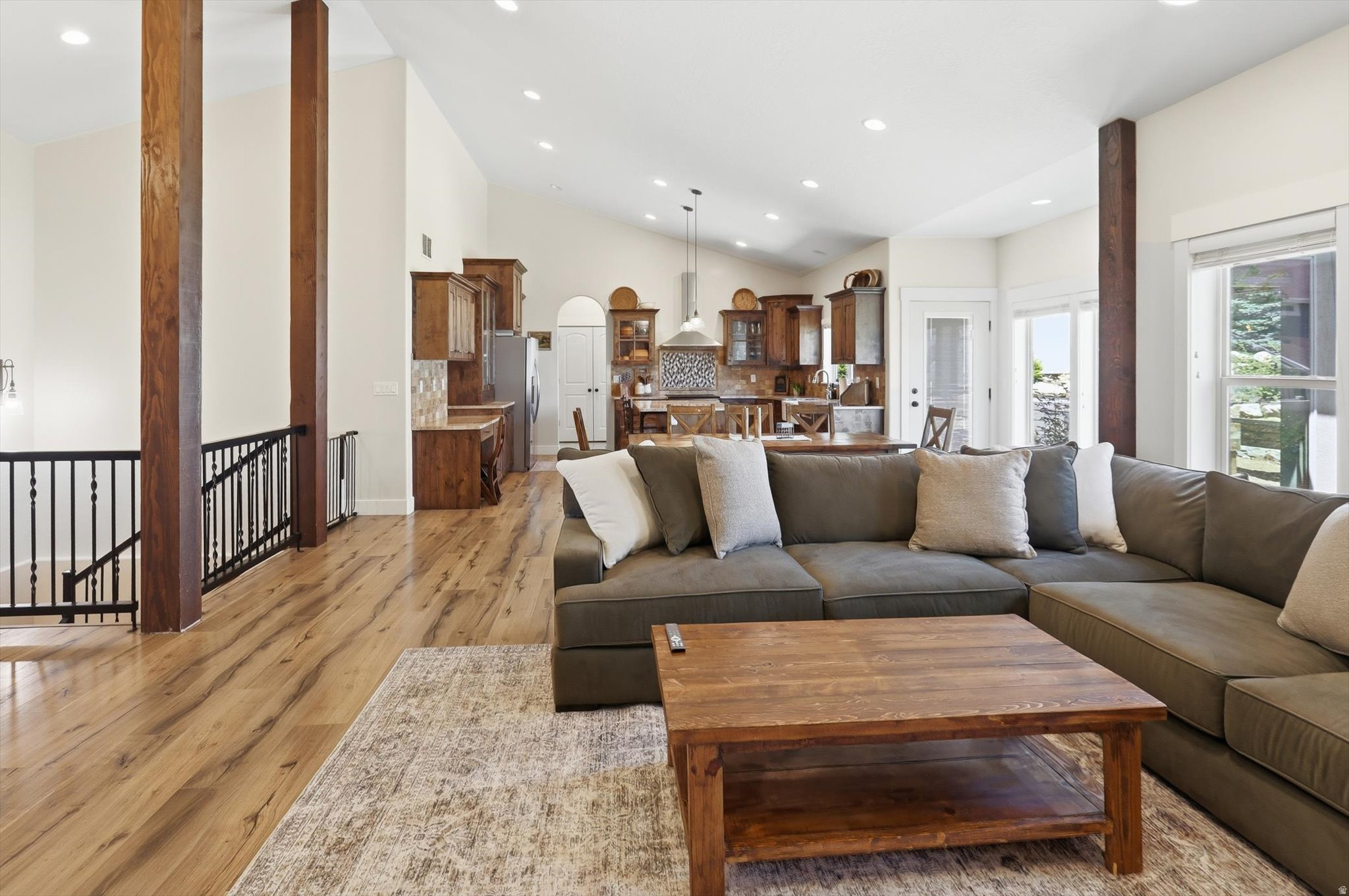 CACTUS RIDGE - Residential
