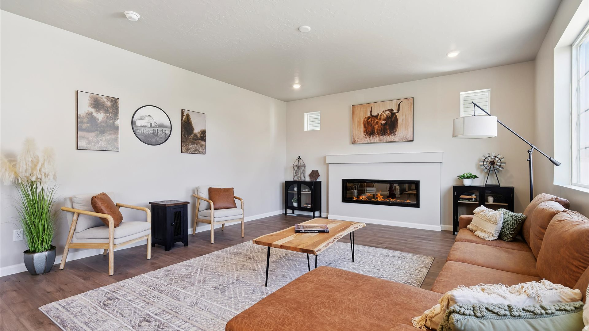 OQUIRRH MOUNTAIN RANCH - Residential