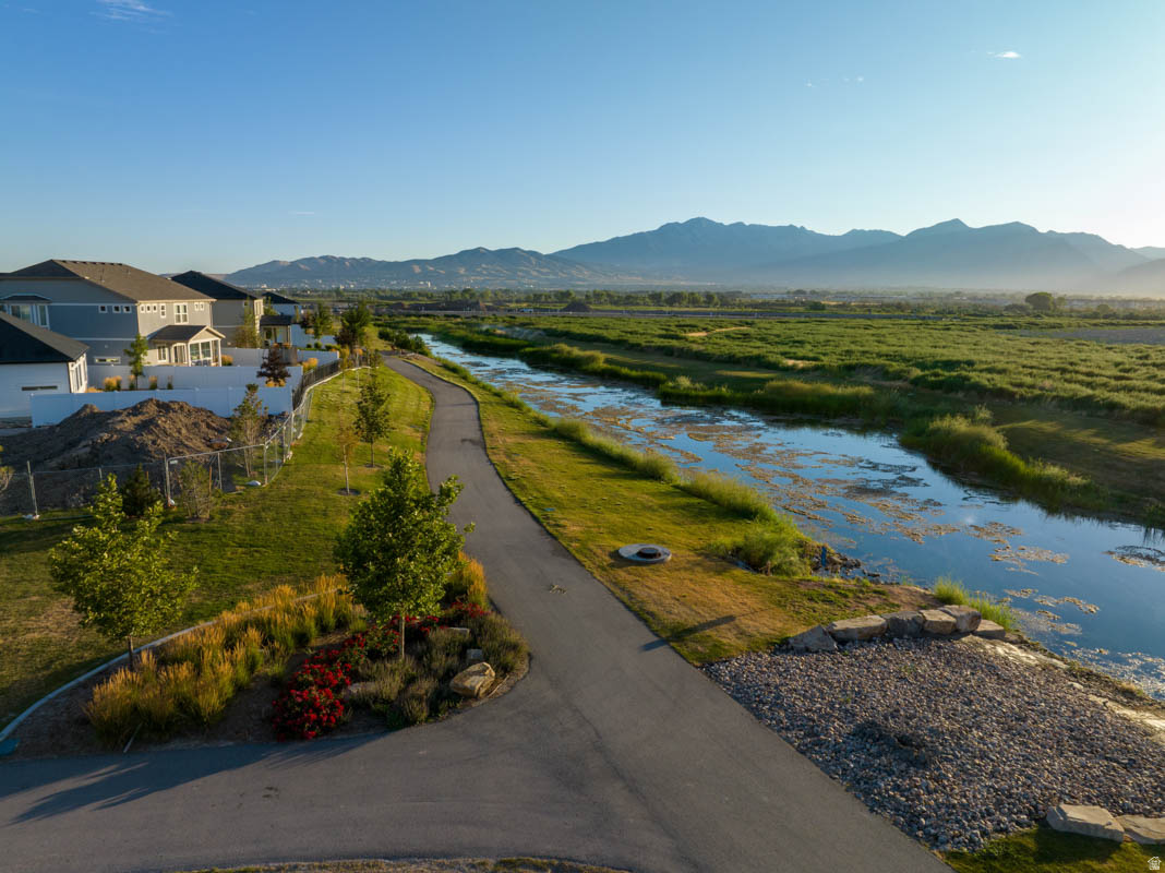 OQUIRRH MOUNTAIN RANCH - Residential