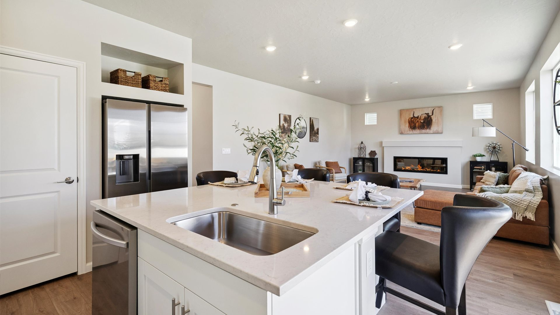 OQUIRRH MOUNTAIN RANCH - Residential