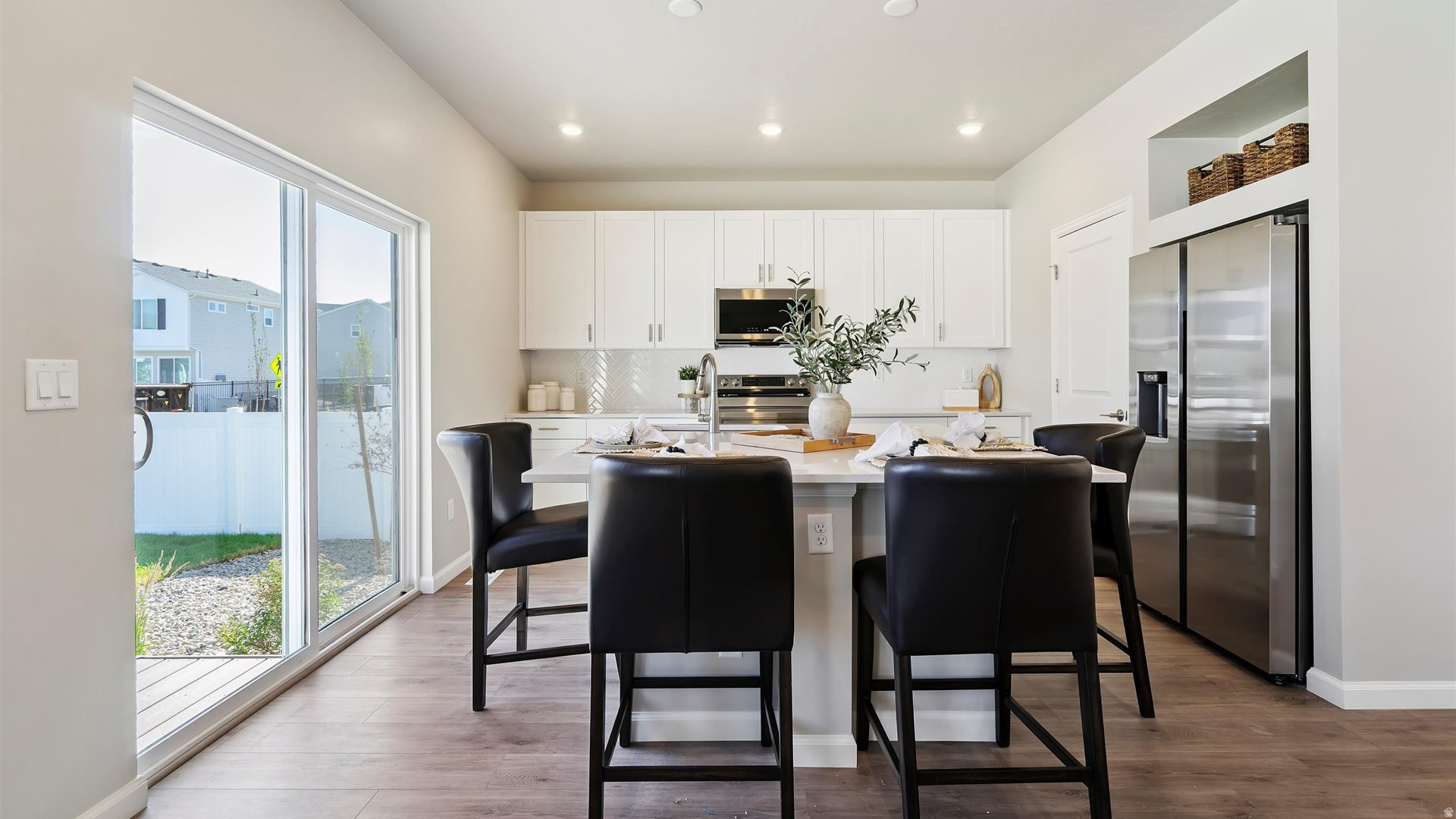 OQUIRRH MOUNTAIN RANCH - Residential