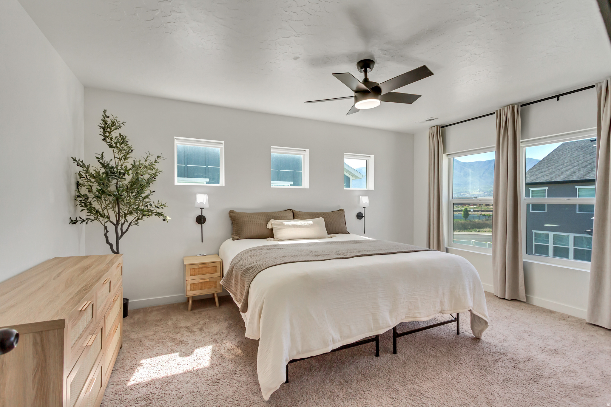 ARROWHEAD PARK - Residential
