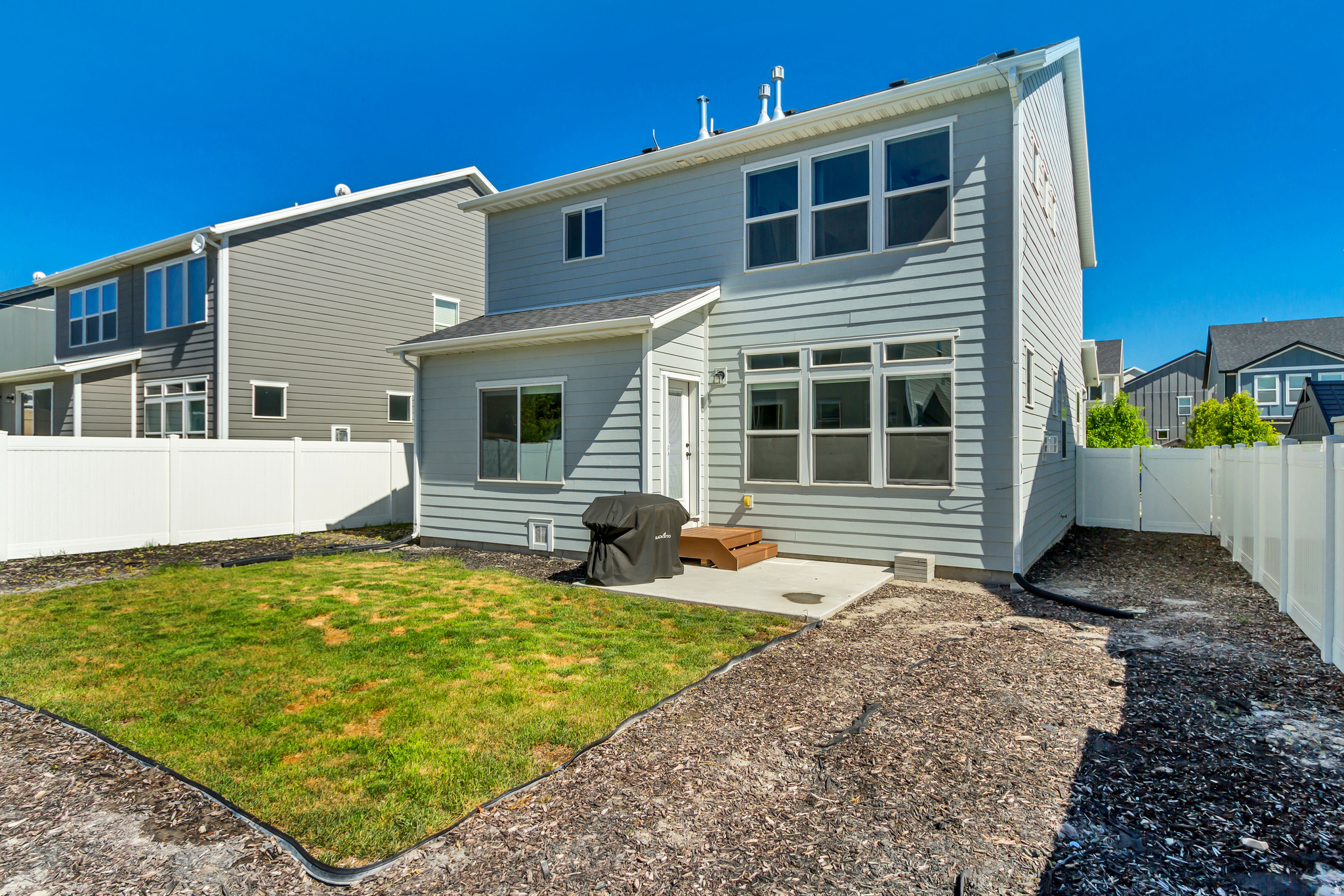 ARROWHEAD PARK - Residential