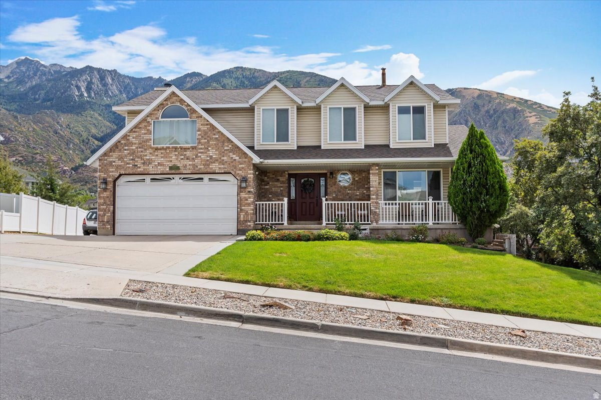 OAK GROVE AT HIDDEN VALLEY - Residential