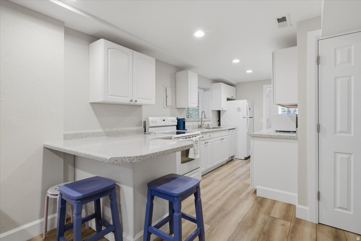 OAK GROVE AT HIDDEN VALLEY - Residential