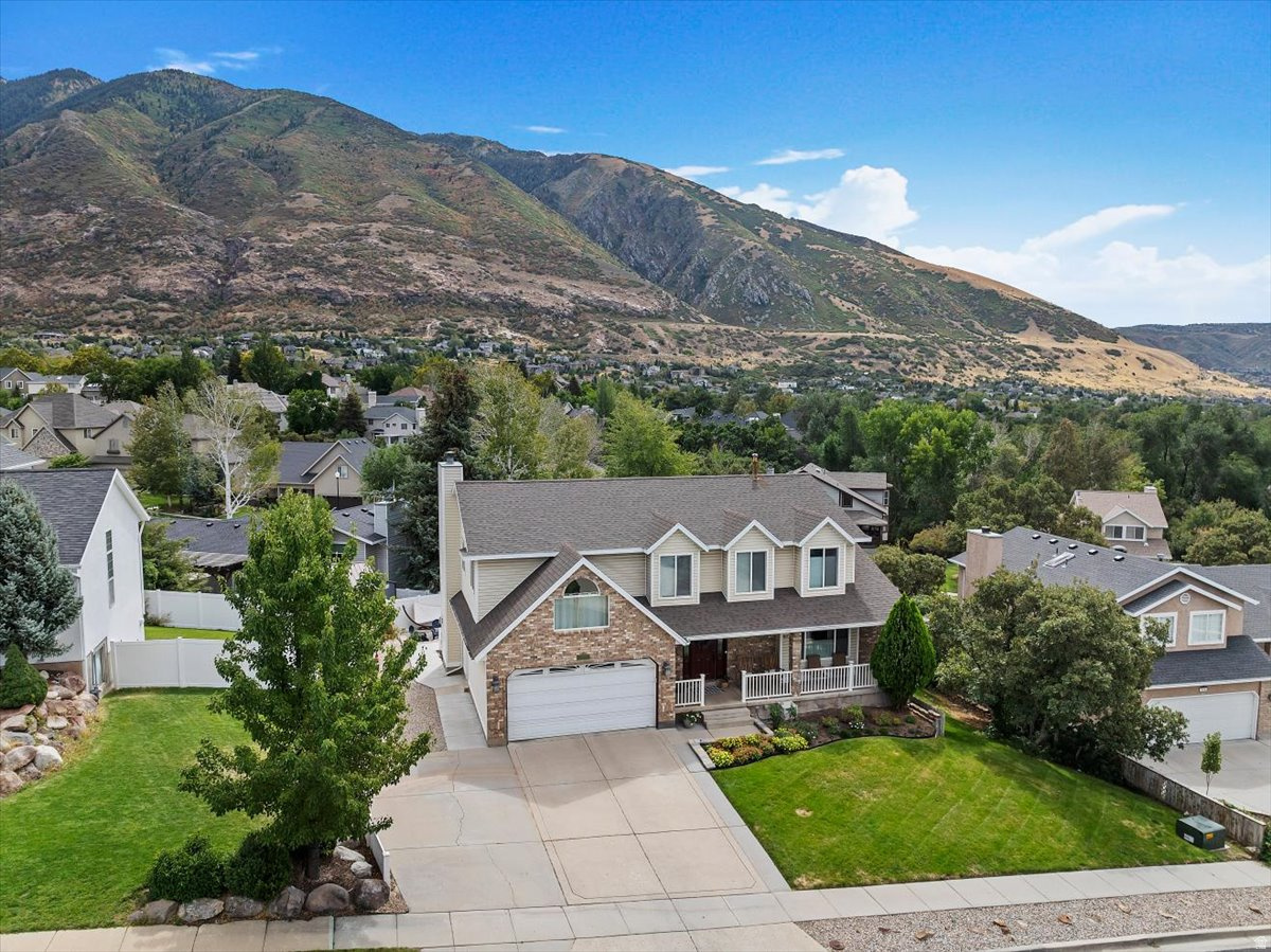 OAK GROVE AT HIDDEN VALLEY - Residential